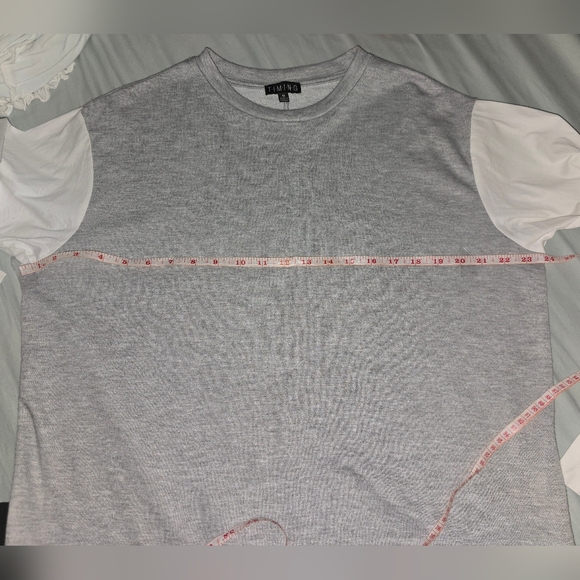 Timing: 90's like Top w/ Dress Shirt Sleeves, Long or roll up w/tie accent - Picture 7 of 10